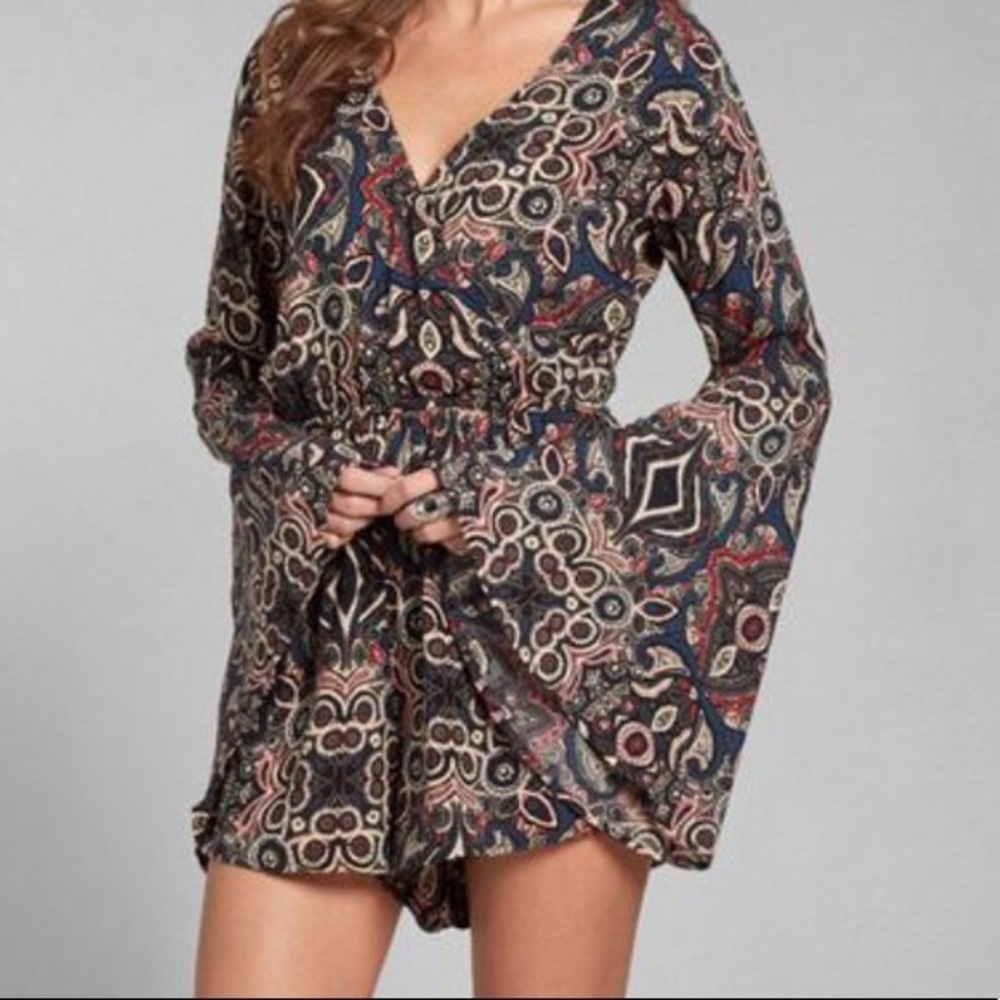 Long sleeve romper
